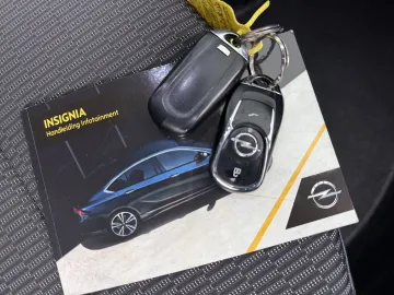 Car image 36