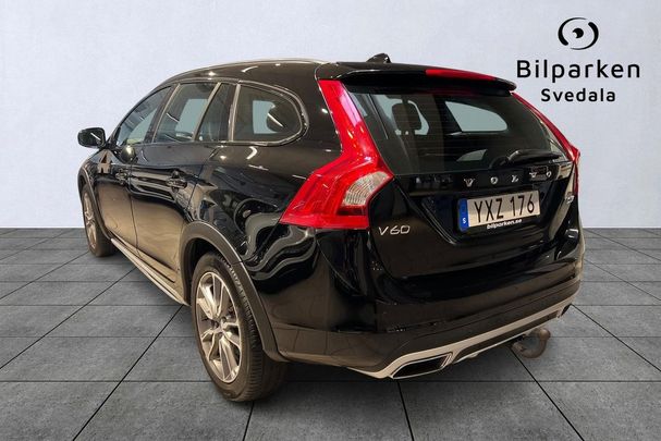 Volvo V60 Cross Country D3 110 kW image number 5