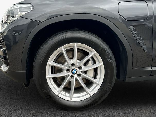 BMW X3 xDrive30e 215 kW image number 7