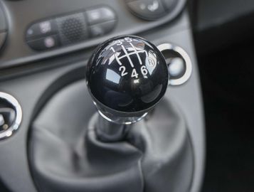 Car image 33