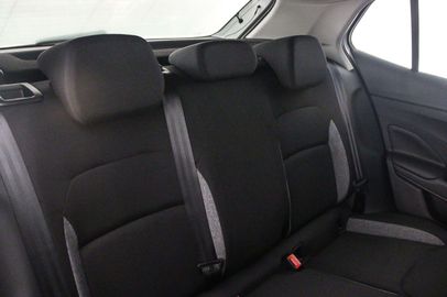 Car image 37