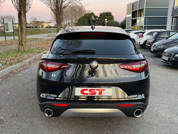 Alfa Romeo Stelvio 2.2 Diesel AT8 Q4 140 kW image number 4