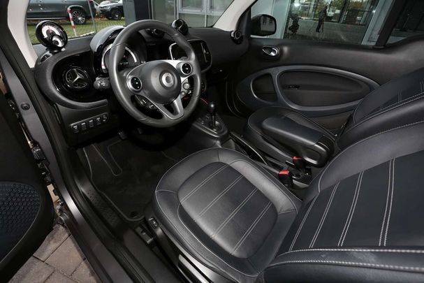 Smart ForTwo EQ 60 kW image number 8