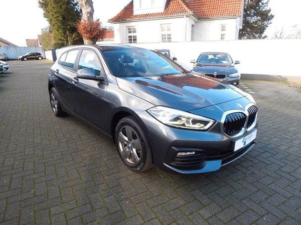 BMW 118i Advantage 103 kW image number 3