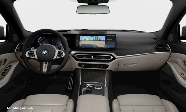 BMW 330i Touring xDrive 180 kW image number 3