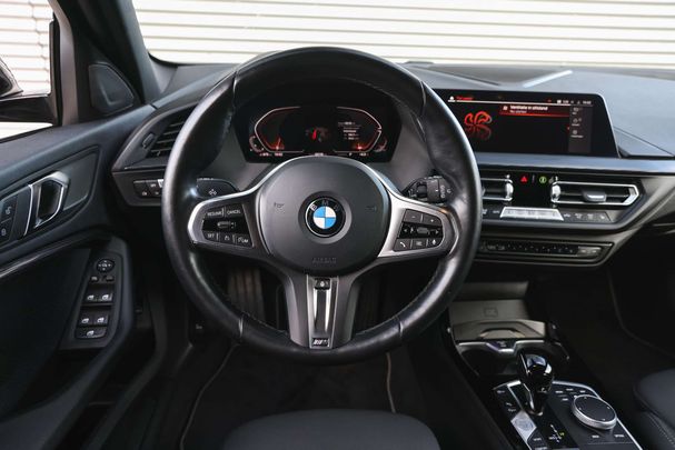 BMW 118i Sport Line 100 kW image number 9