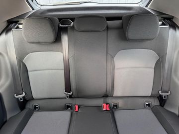 Car image 31