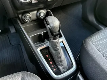 Car image 39