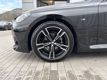 Car image 34