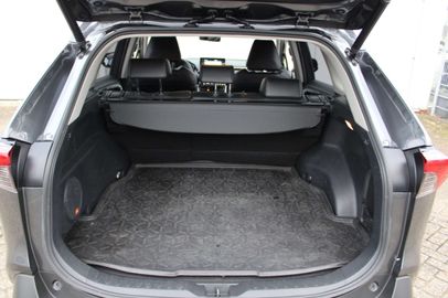 Car image 31