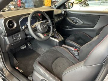 Car image 13