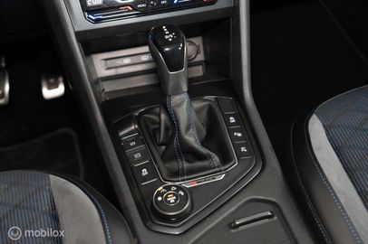 Car image 37