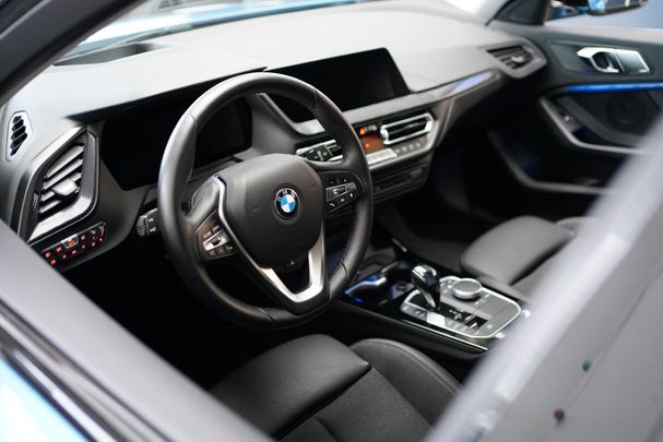 BMW 118i Sport Line 103 kW image number 5