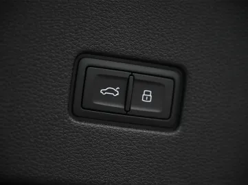 Car image 50