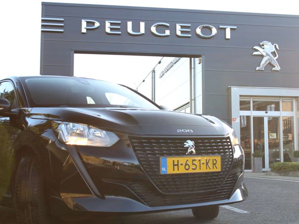 Peugeot 208 PureTech 75 Like 55 kW image number 3