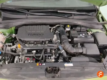 Car image 27