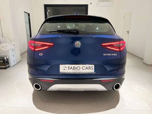 Alfa Romeo Stelvio 2.2 Q4 140 kW image number 4