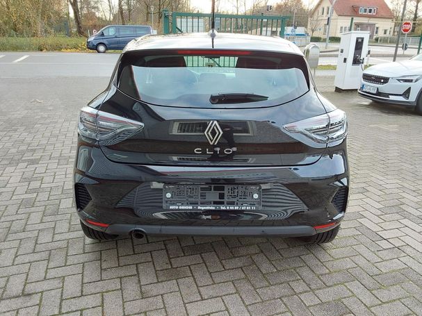 Renault Clio TCe 90 66 kW image number 6