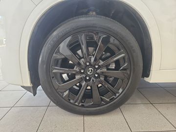 Car image 24