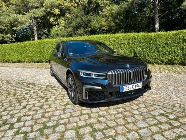 BMW M760Li xDrive 430 kW image number 1