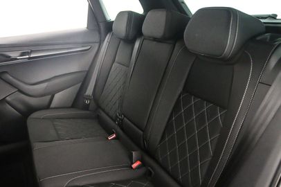 Car image 41