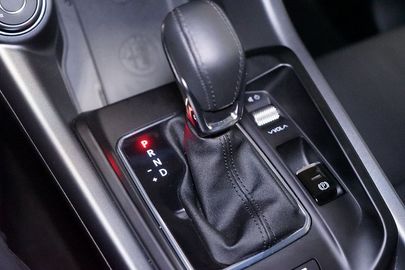 Car image 29