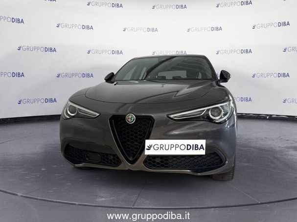 Alfa Romeo Stelvio 2.2 Diesel Q4 140 kW image number 3