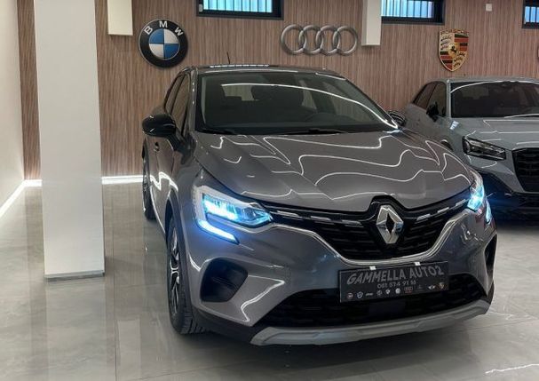 Renault Captur Blue dCi 115 85 kW image number 3