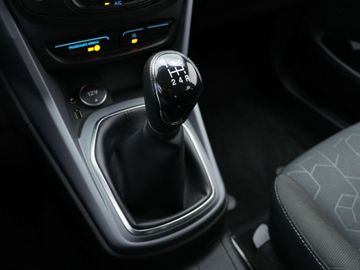 Car image 33