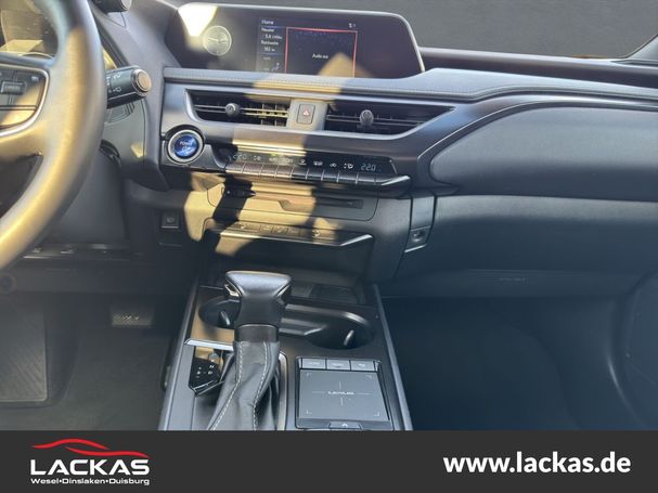 Lexus UX 250h 135 kW image number 14