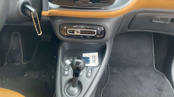 Smart ForTwo EQ 60 kW image number 13