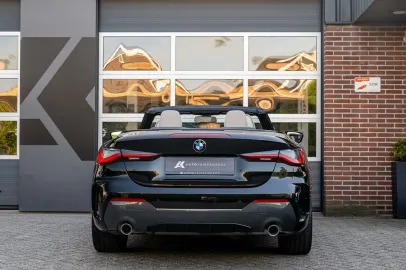 Car image 33
