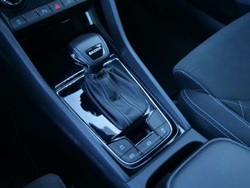 Car image 37