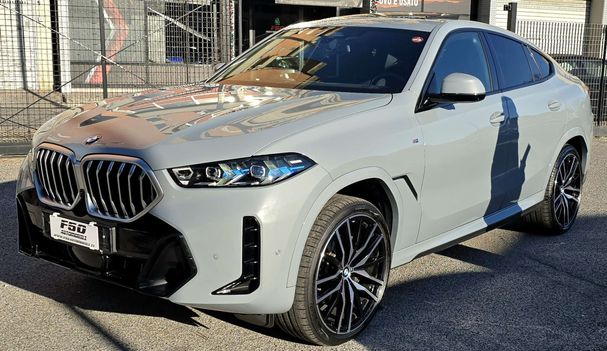 BMW X6 xDrive30d M Sport 219 kW image number 1