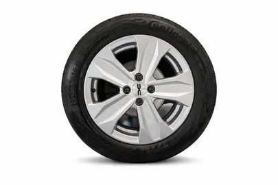 Car image 23