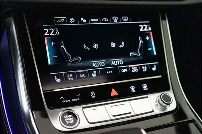 Car image 50