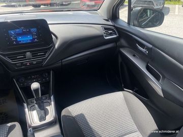 Car image 12