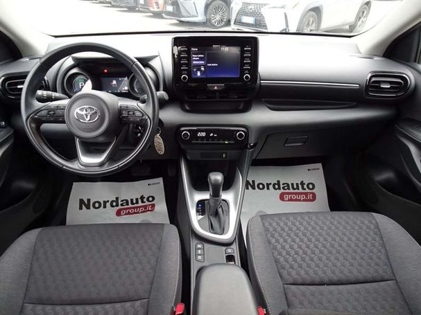 Toyota Yaris 1.5 Hybrid 85 kW image number 14