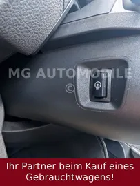 Car image 48