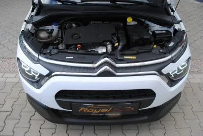 Car image 31