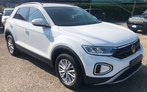 Volkswagen T-Roc 2.0 TDI Life 85 kW image number 2