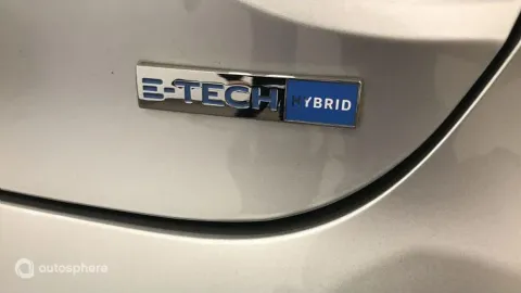 Car image 19