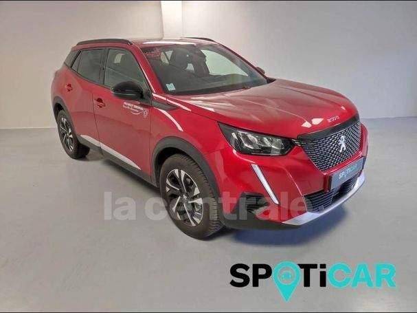 Peugeot 2008 PureTech 130 Allure 96 kW image number 2