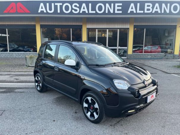 Fiat Panda Cross 1.0 Hybrid 51 kW image number 2