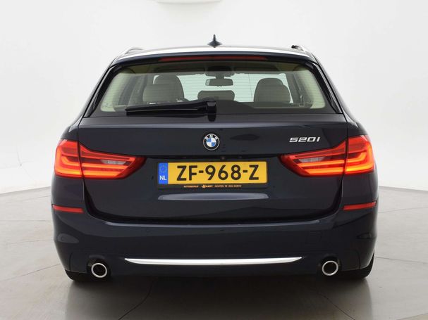 BMW 520i Touring Luxury Line 135 kW image number 7