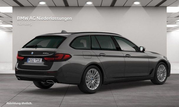 BMW 530 Touring 215 kW image number 2