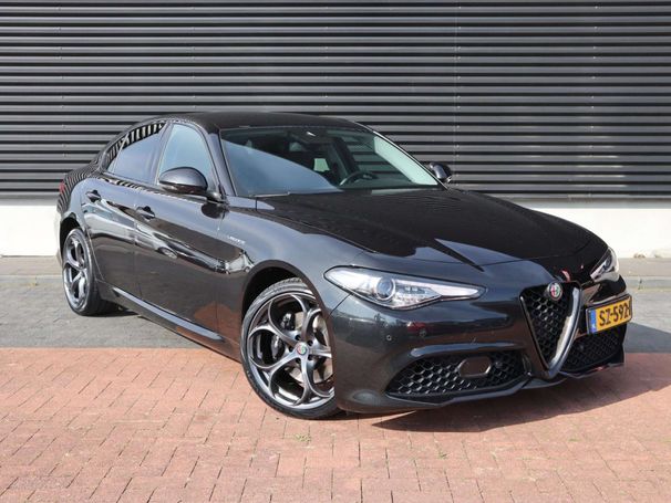 Alfa Romeo Giulia 2.0 Veloce 206 kW image number 2