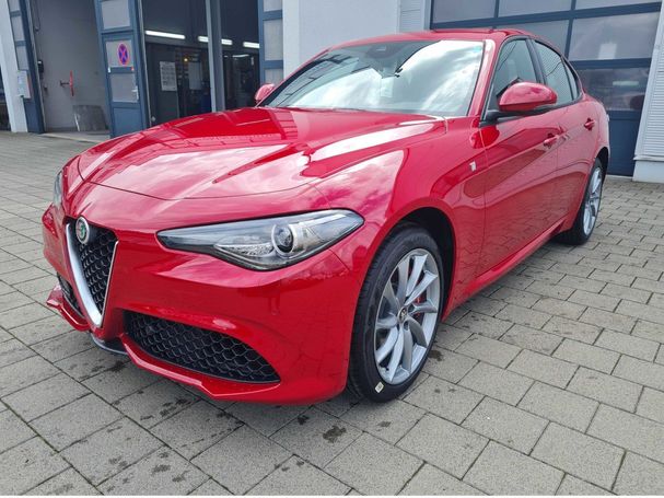 Alfa Romeo Giulia 2.0 Turbo 16V 206 kW image number 1