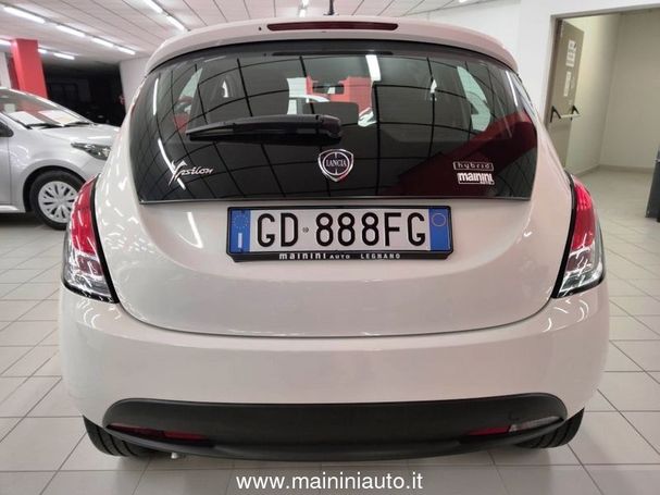 Lancia Ypsilon 51 kW image number 5