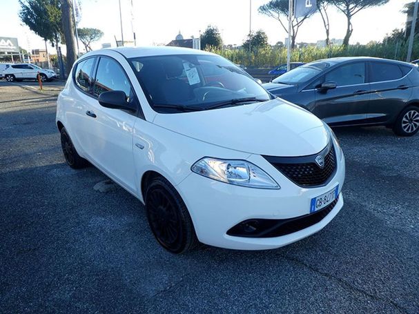 Lancia Ypsilon 51 kW image number 2